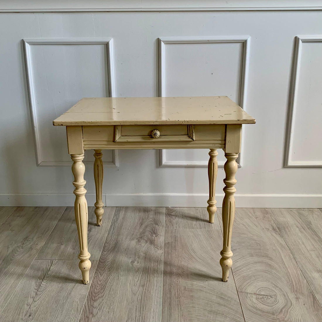 Petite table anglaise 1900
