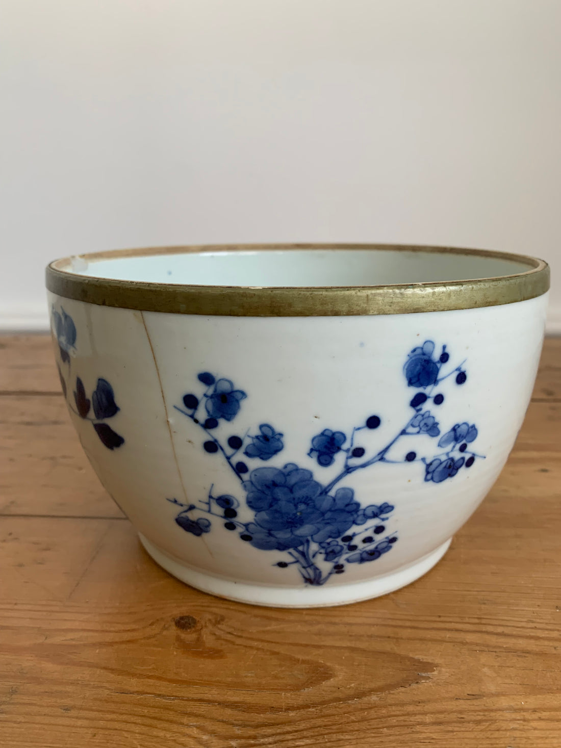 Cache-pot en porcelaine de chine XIXème