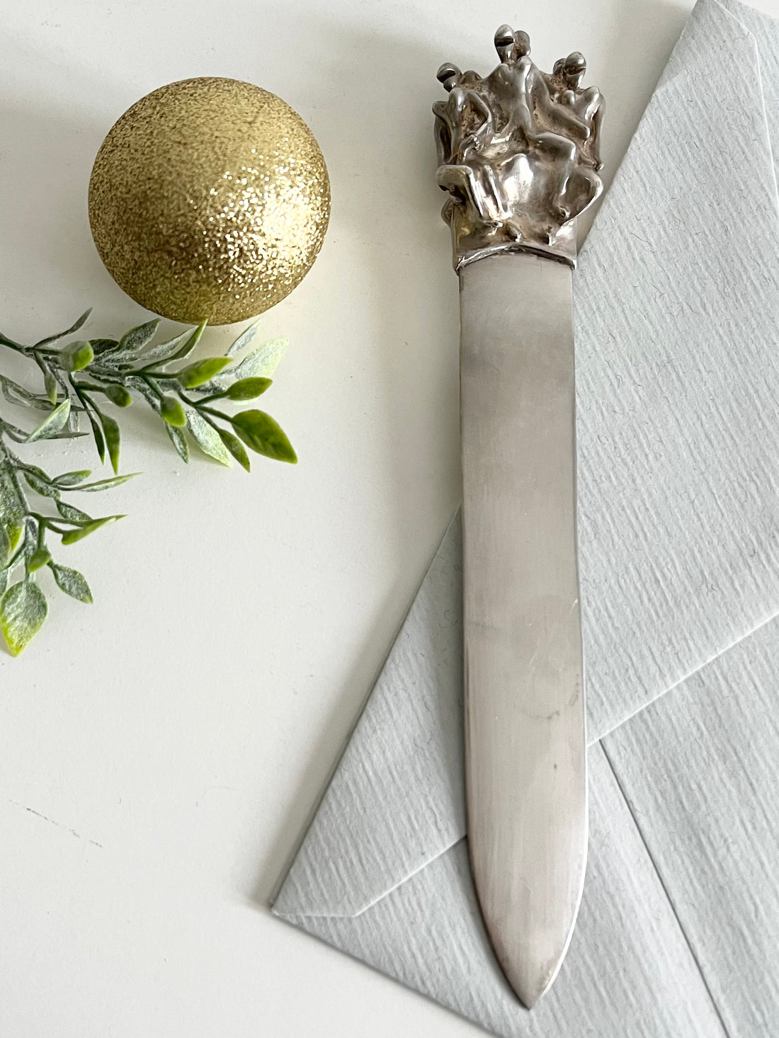 Coupe-papier Jean Filhos pour Christofle "Cariatides" 1974