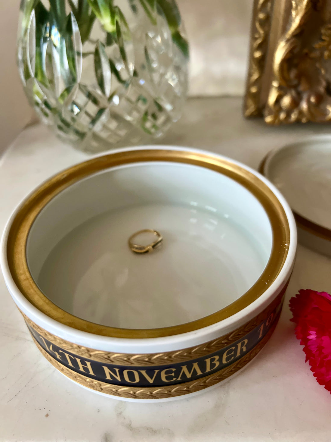 Boîte commémorative famille royale - Angleterre - édition limitée 1973