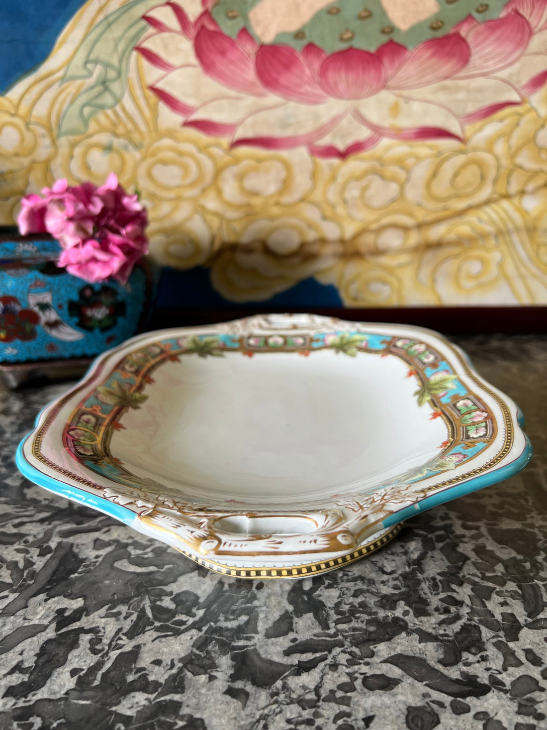 Plat Wedgwood Argyle fin XIXème
