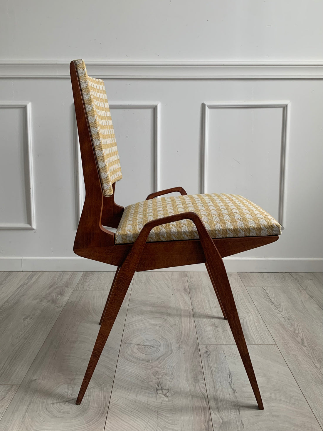 Suite de 4 chaises Maurice Pré