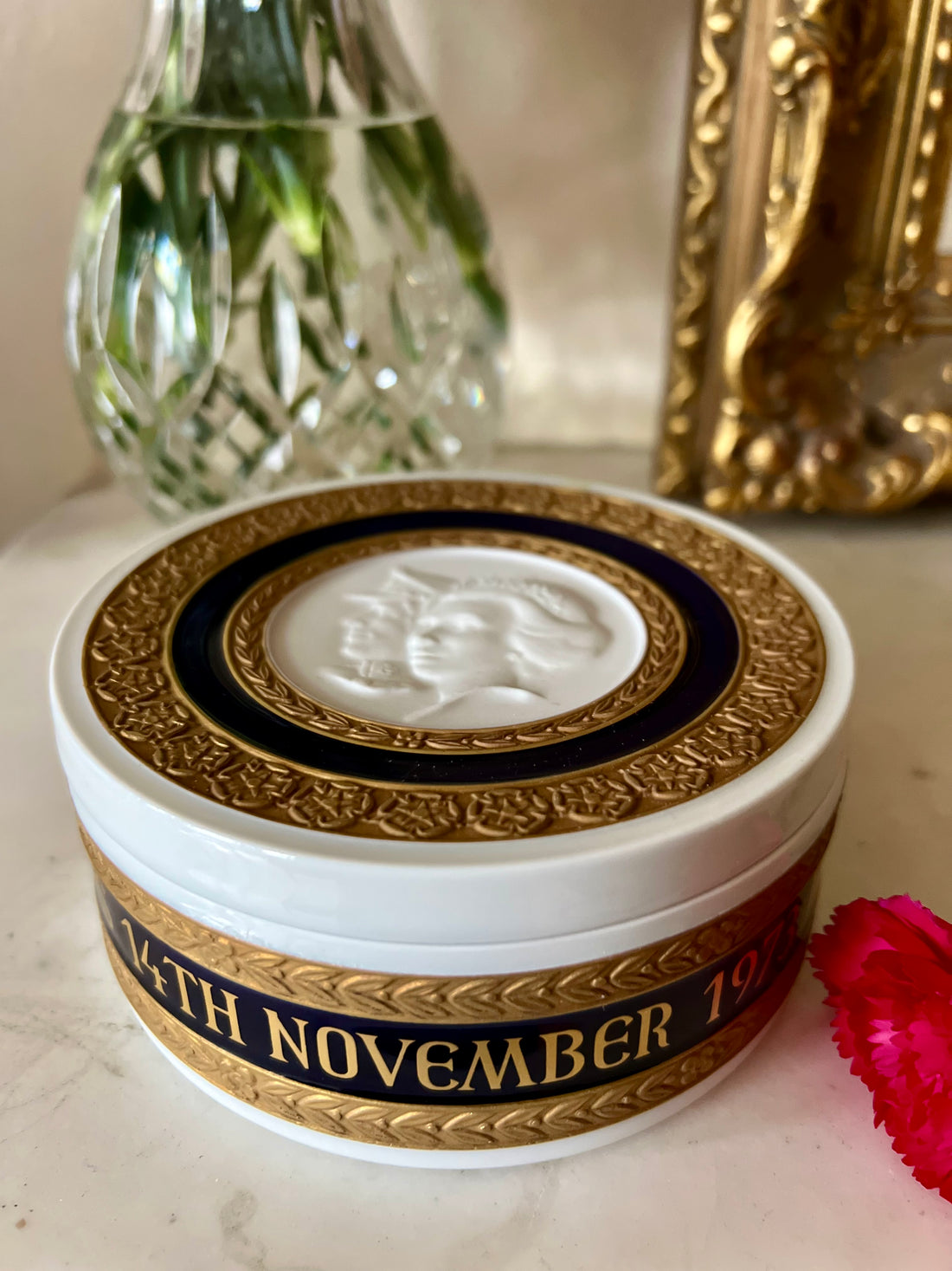 Boîte commémorative famille royale - Angleterre - édition limitée 1973