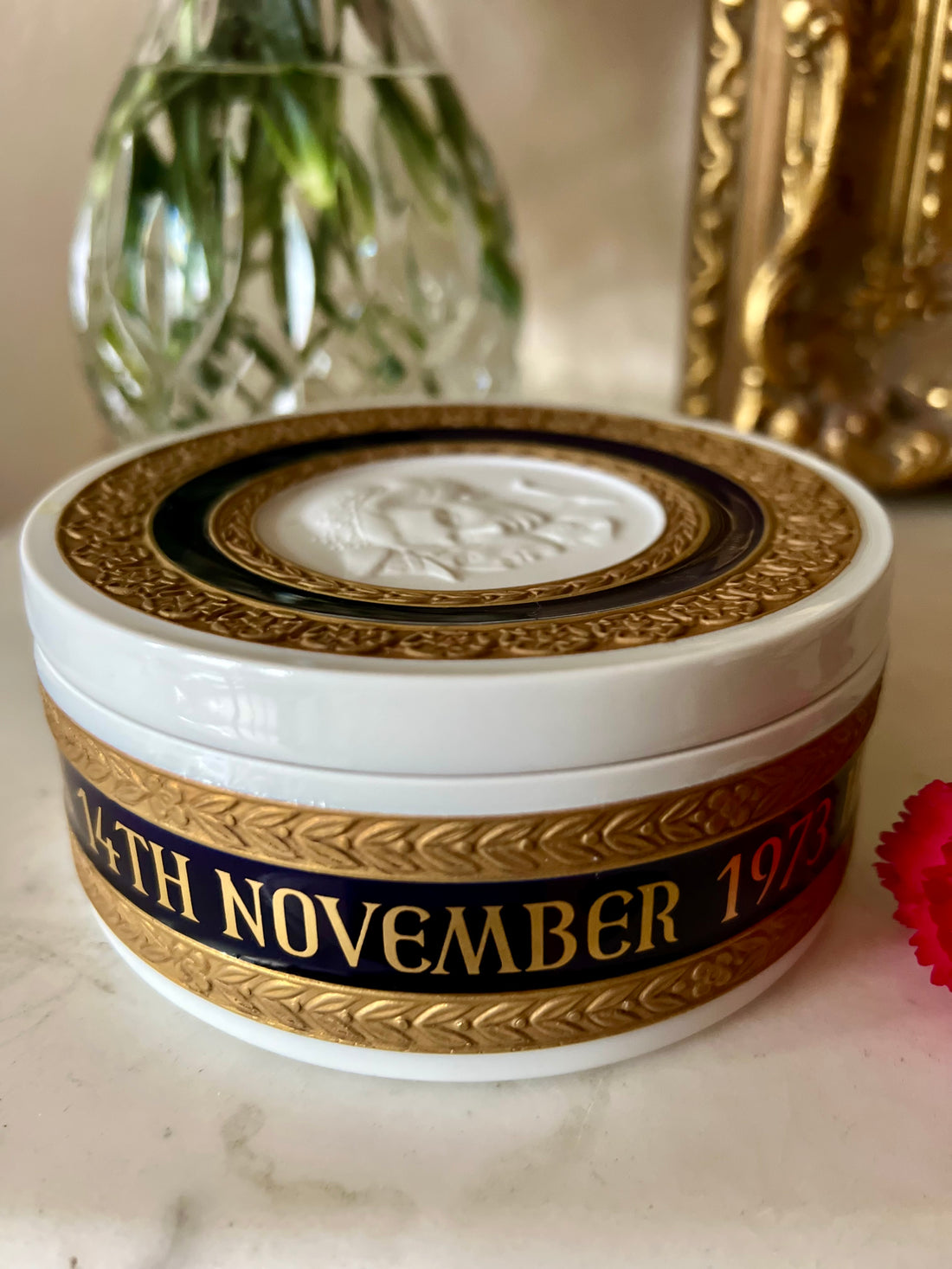 Boîte commémorative famille royale - Angleterre - édition limitée 1973