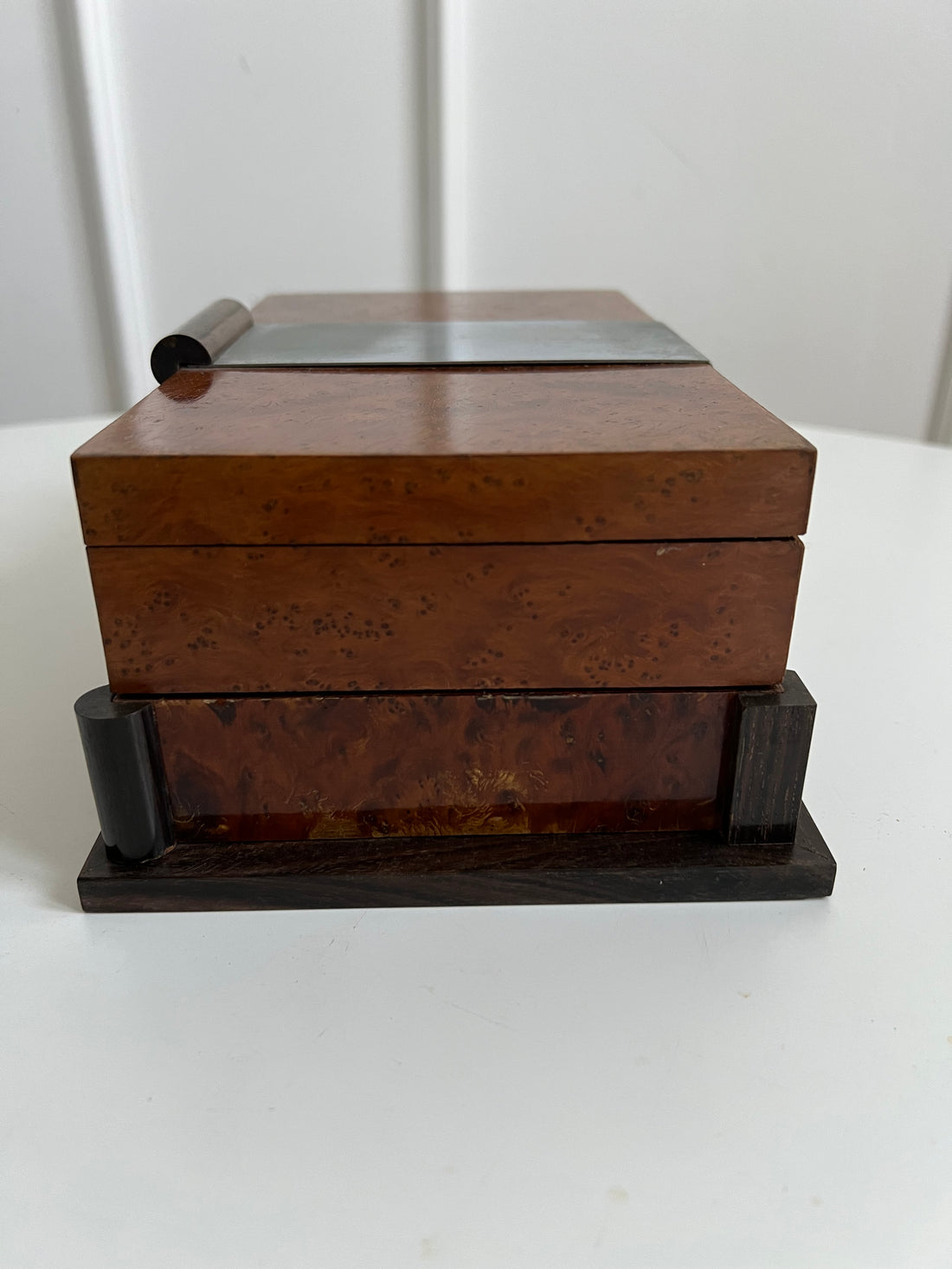 Boîte à système Art Déco 1930 en ronce de noyer
