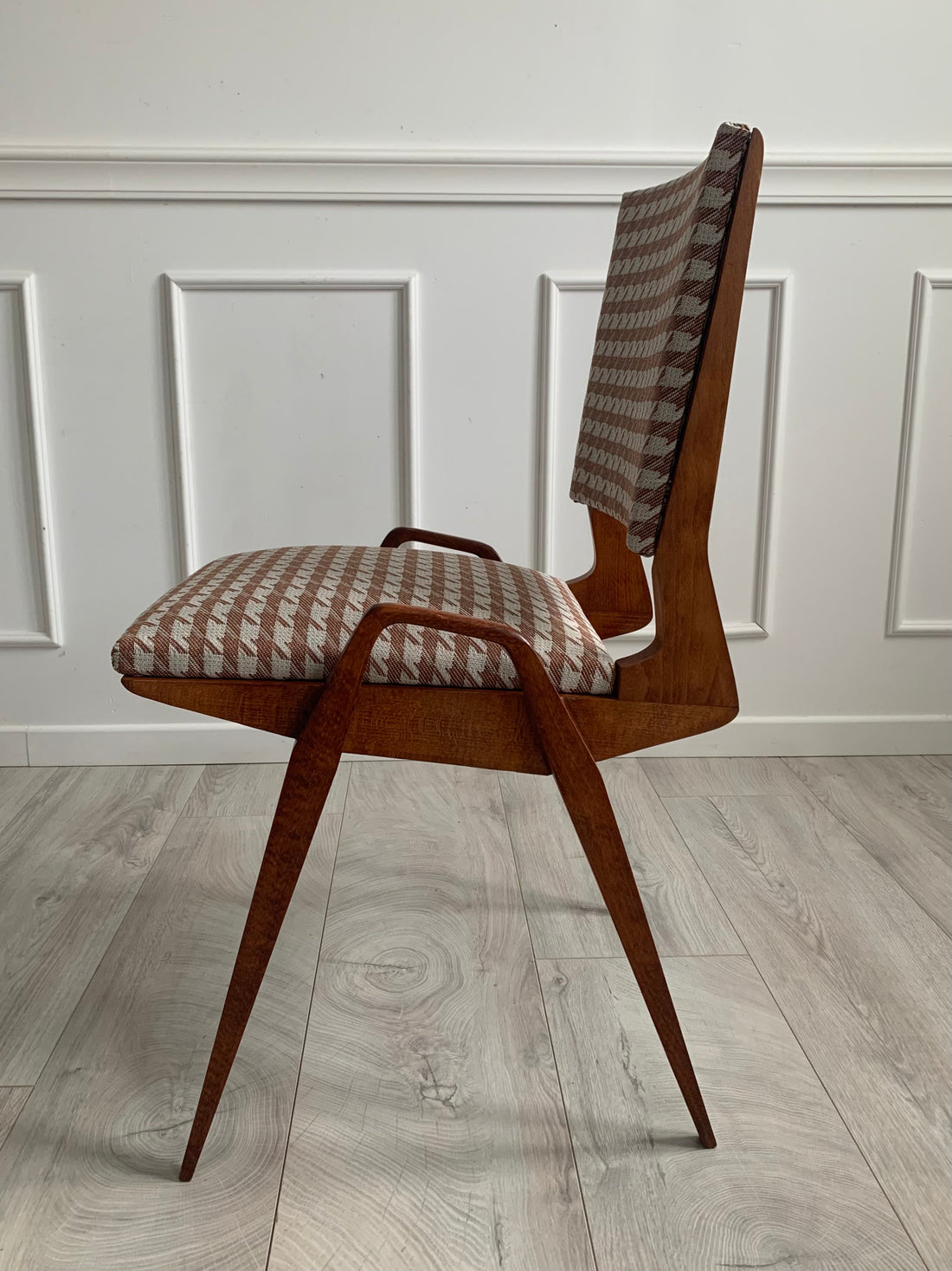 Suite de 4 chaises Maurice Pré