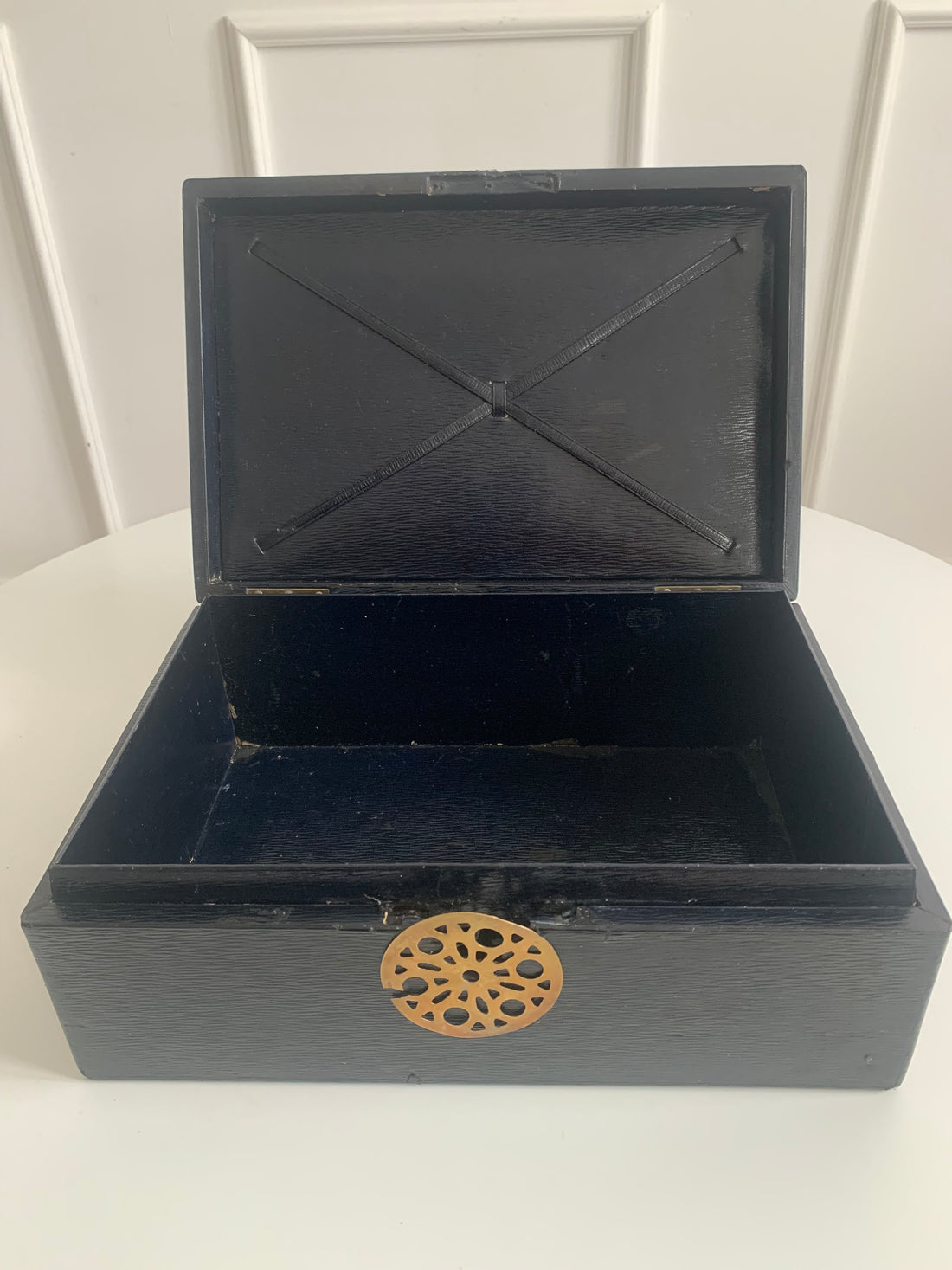 Ancien coffret anglais cuir et laiton