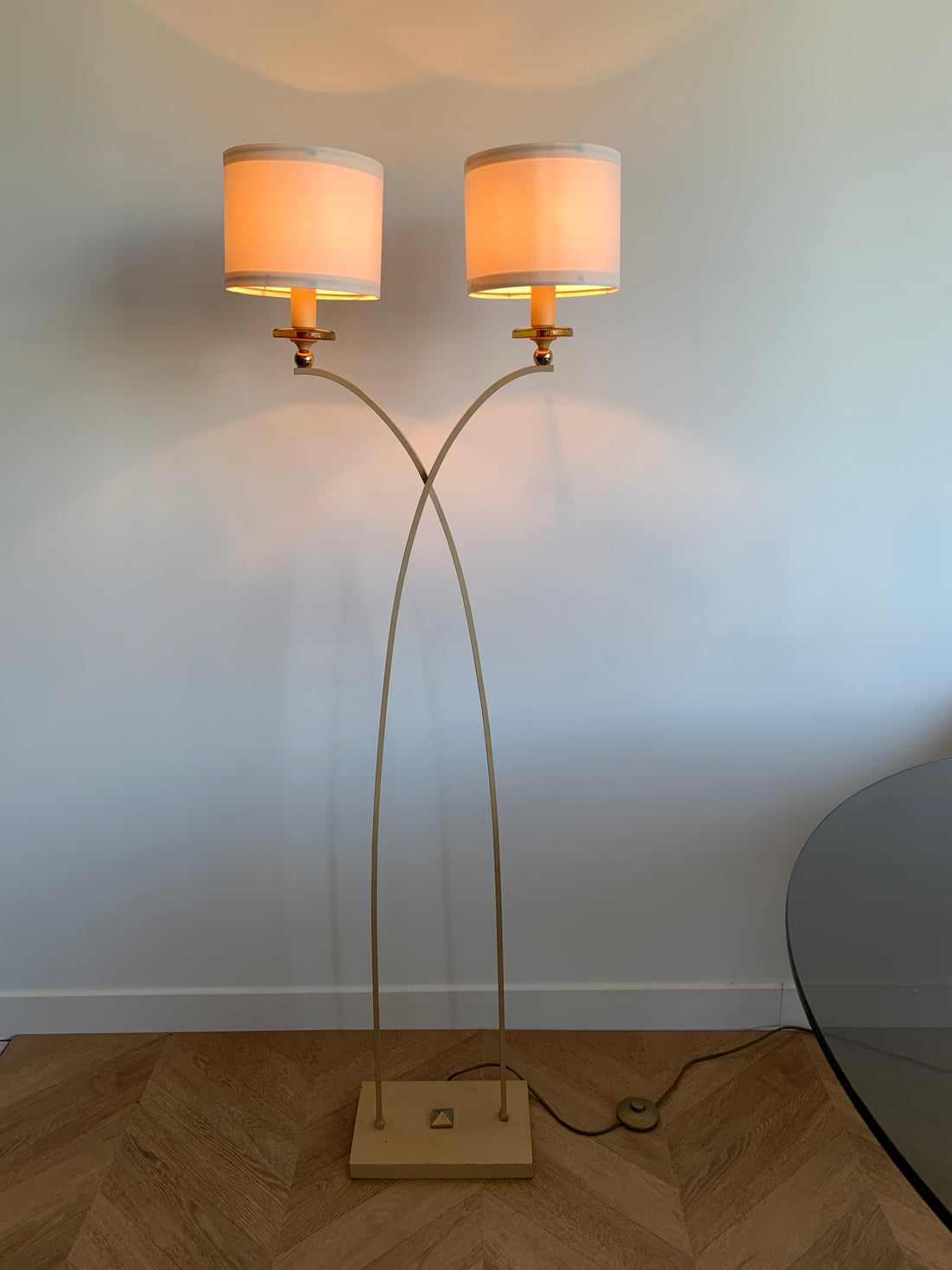 Lampadaire liseuse à deux feux (avec choix d'abat jour)