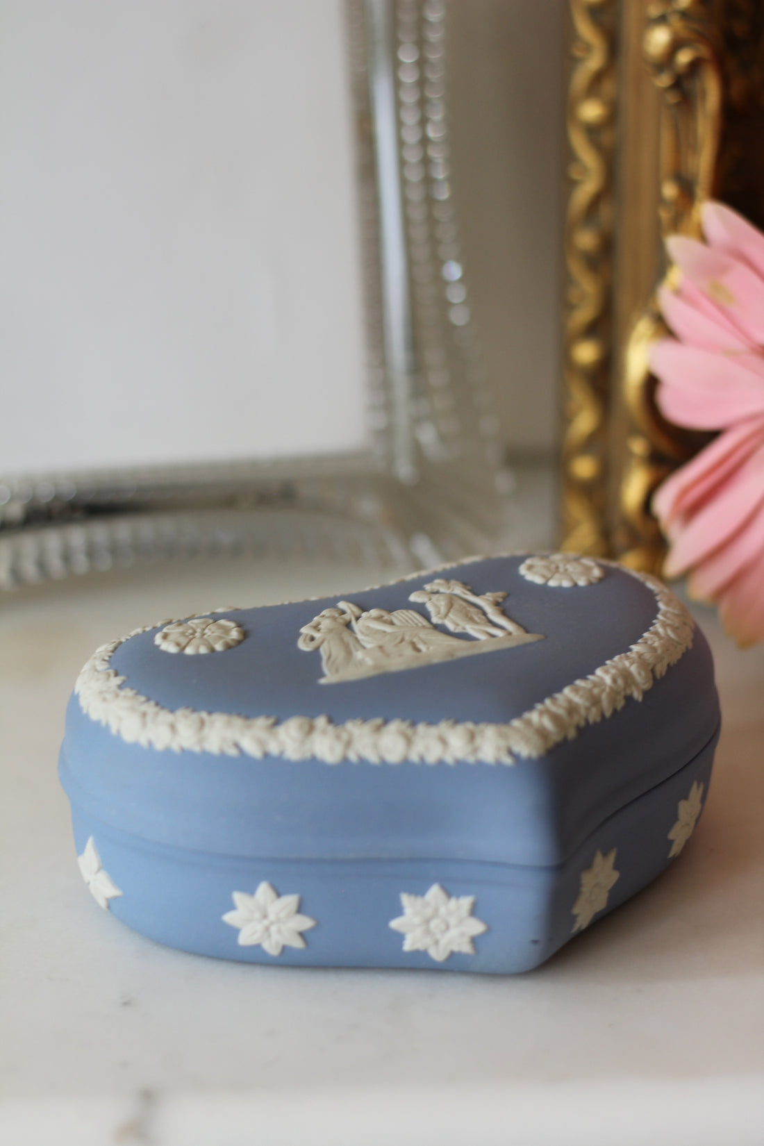 Boîte coeur Wedgwood en jasper