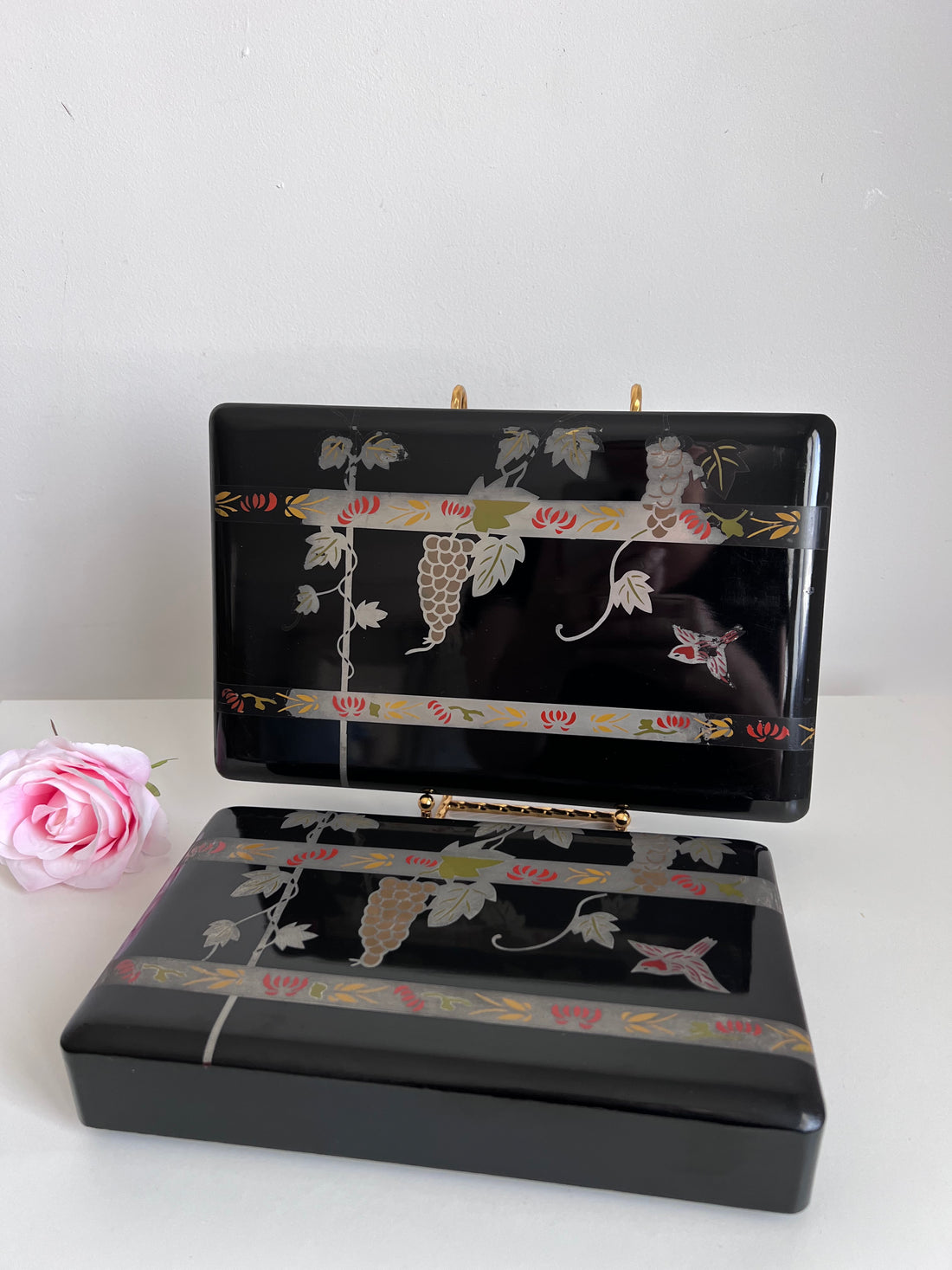 Paire de boîtes laquées gigognes Art Déco - Japon - 1950
