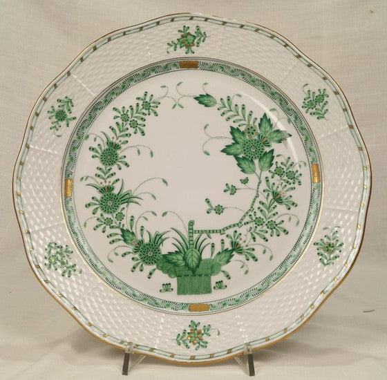 Suite de 6 assiettes plates en porcelaine Herend (2 lots disponibles)