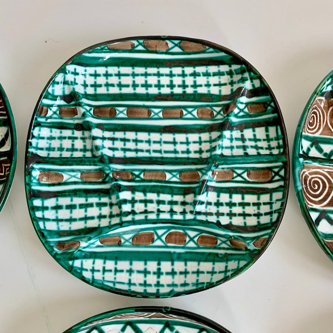 Suite de 6 assiettes Robert Picault