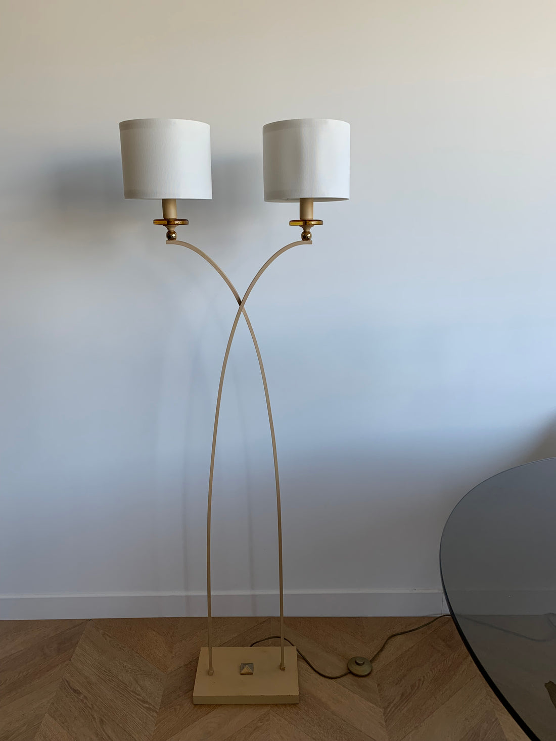 Lampadaire liseuse à deux feux (avec choix d'abat jour)