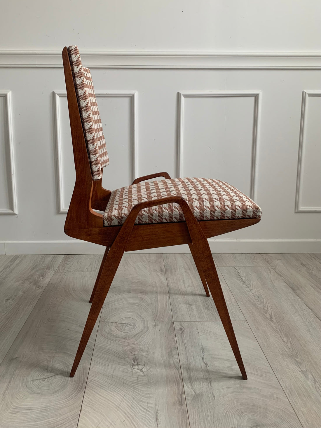 Suite de 4 chaises Maurice Pré