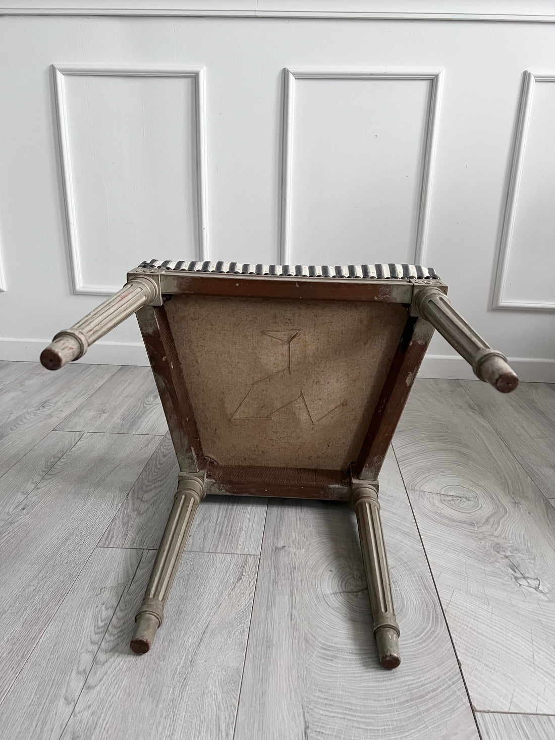 Chaise velours gris de style Louis XVI - France - 1890