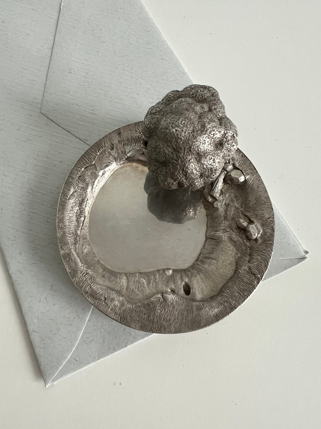 Vide-poches Jacques Sitoleux pour Christofle 1982 "L'Arbre de Vie"