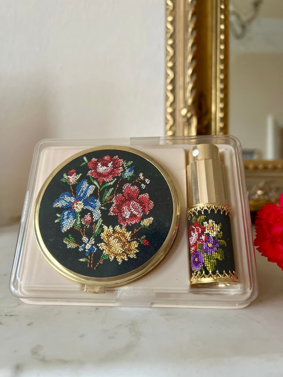 Ensemble de sac au petit point - Angleterre - 1960