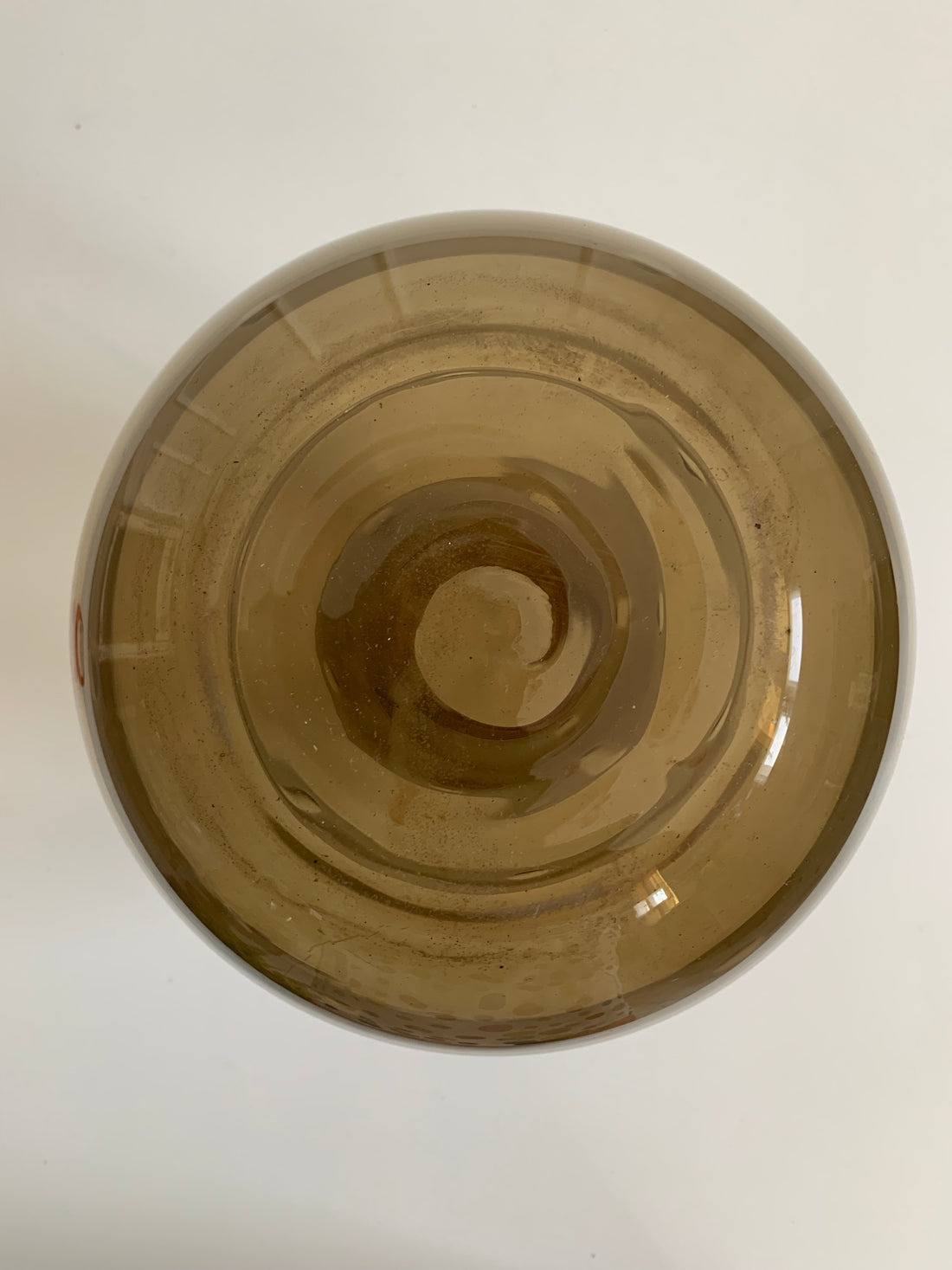 Vase Art Déco en verre fumé