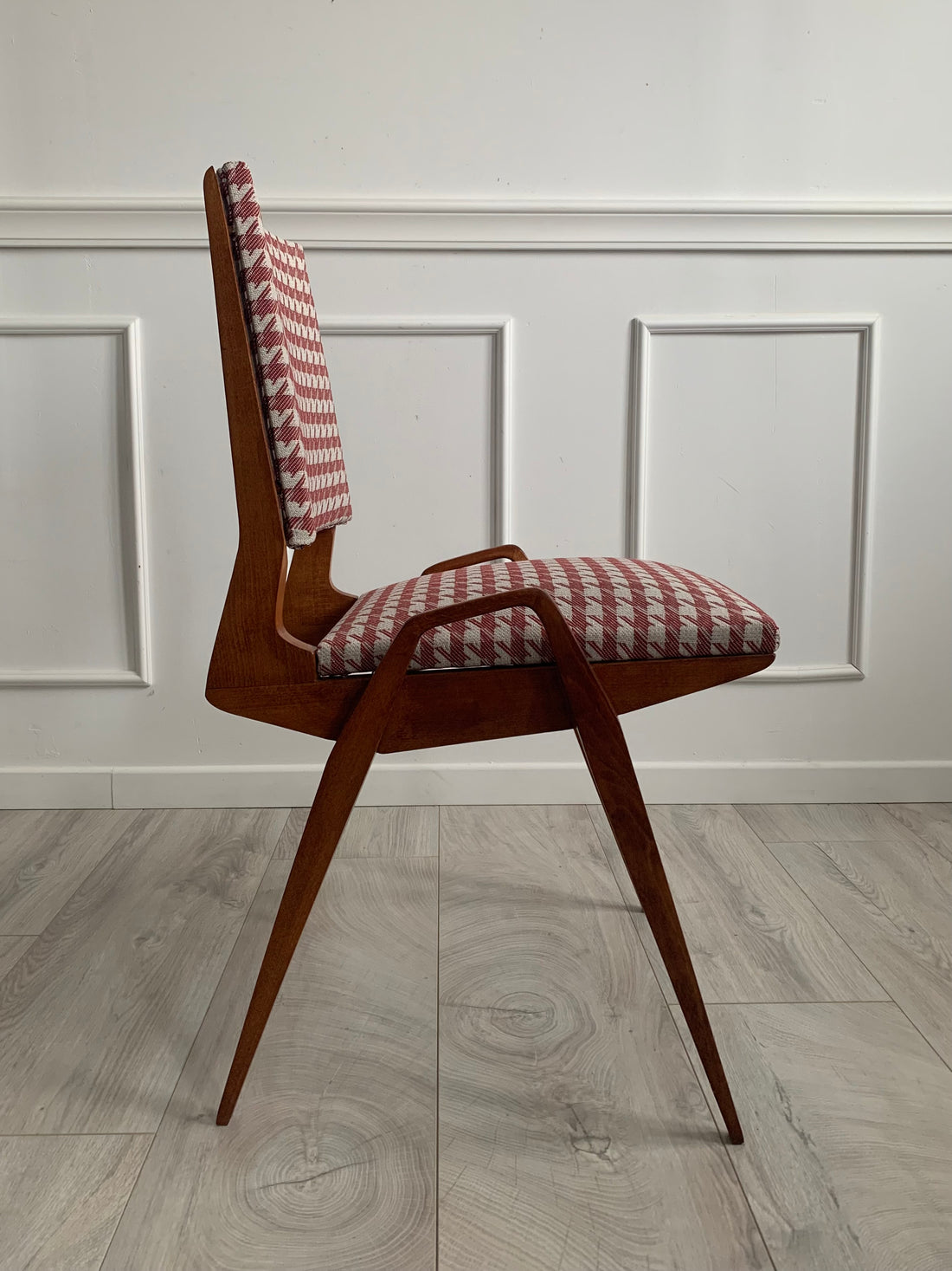 Suite de 4 chaises Maurice Pré