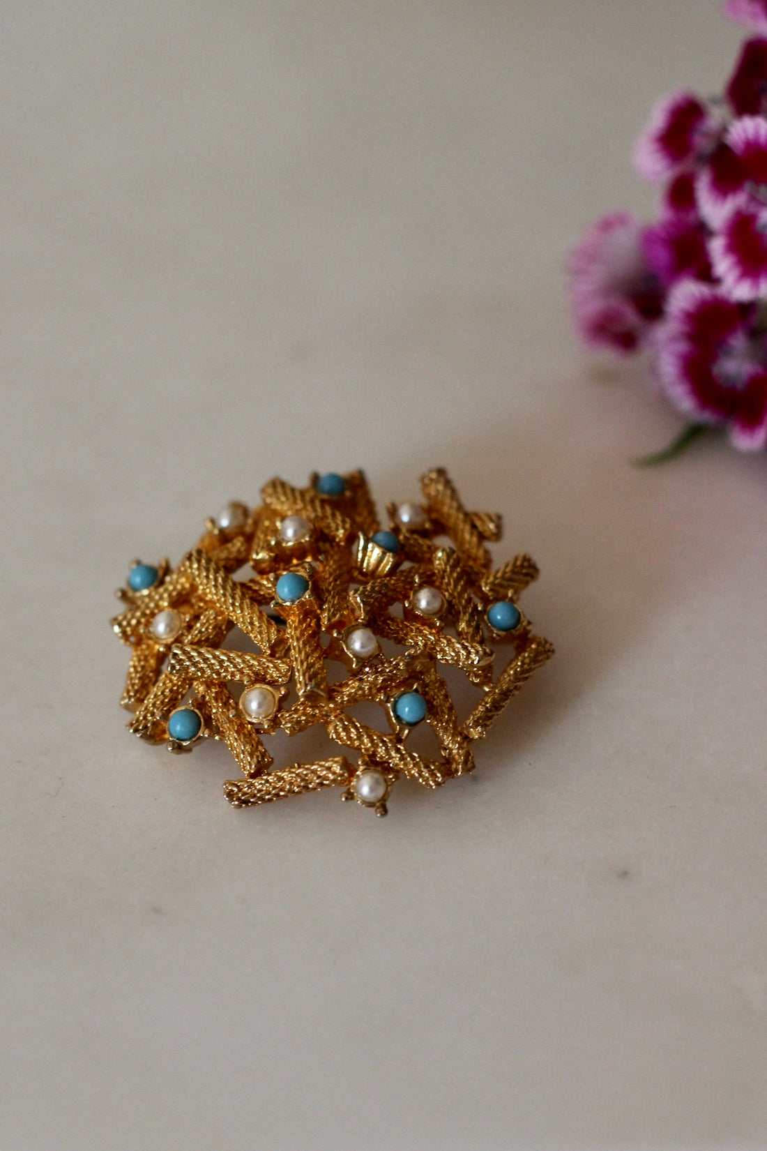 Broche vintage perles et turquoises