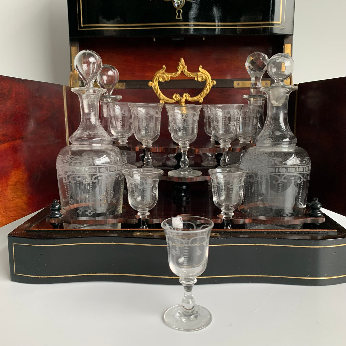 Cave à liqueur Napoléon III (livraison incluse)