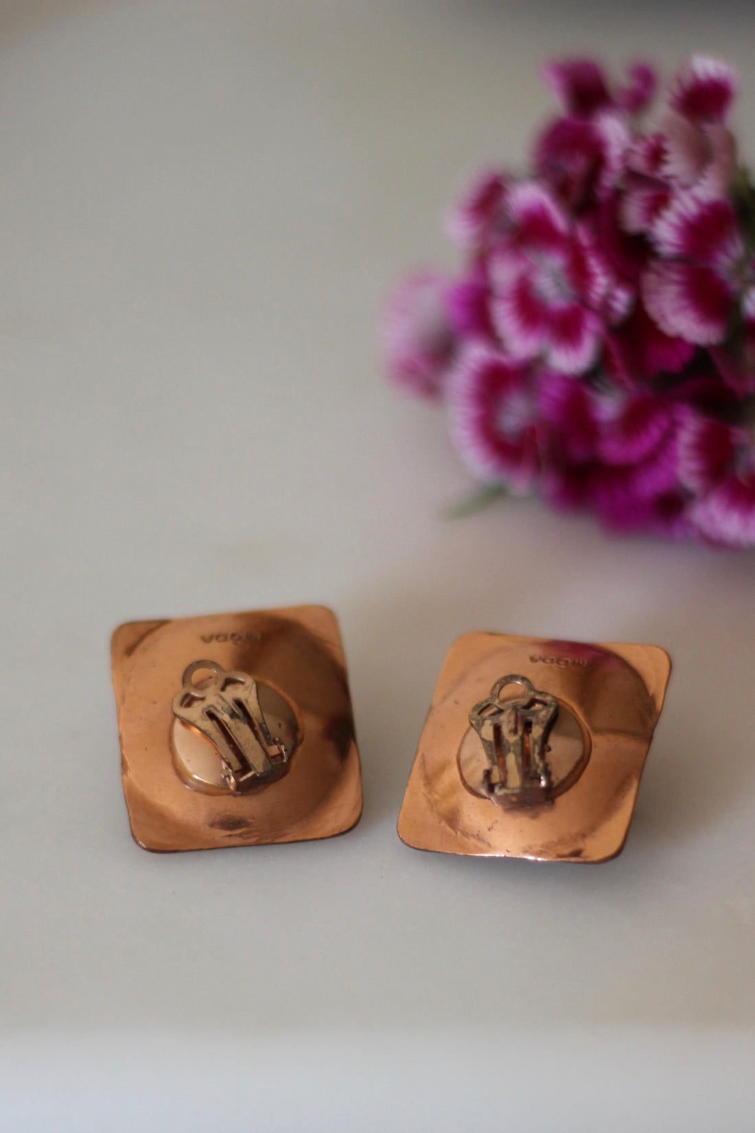 Boucles d'oreille vintage en cuivre martelé - artisanat maltais