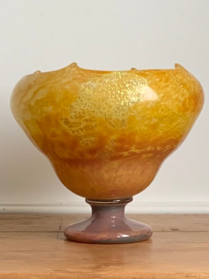 Vase Daum aux paillons d'or