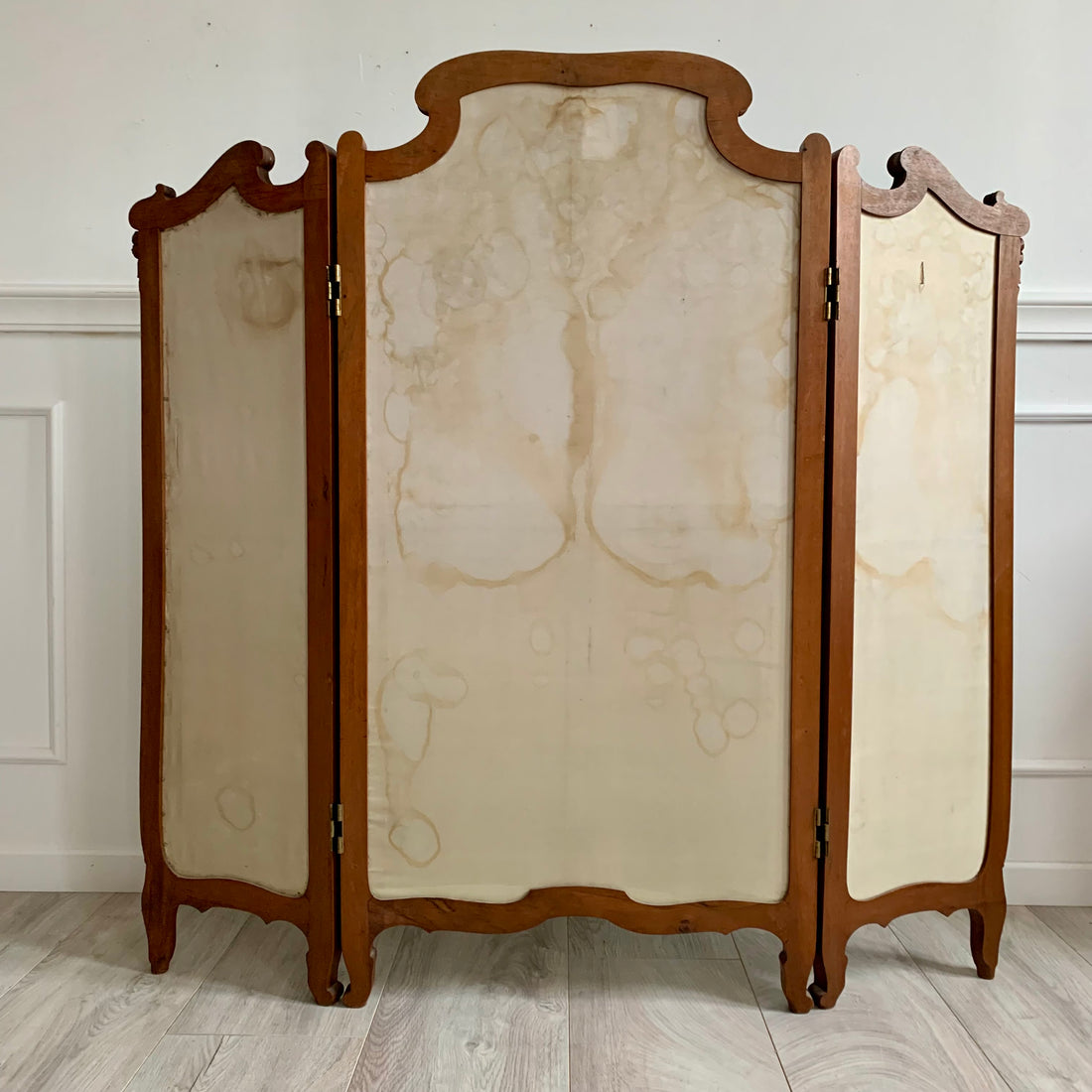 Ecran style Louis XV de 1903