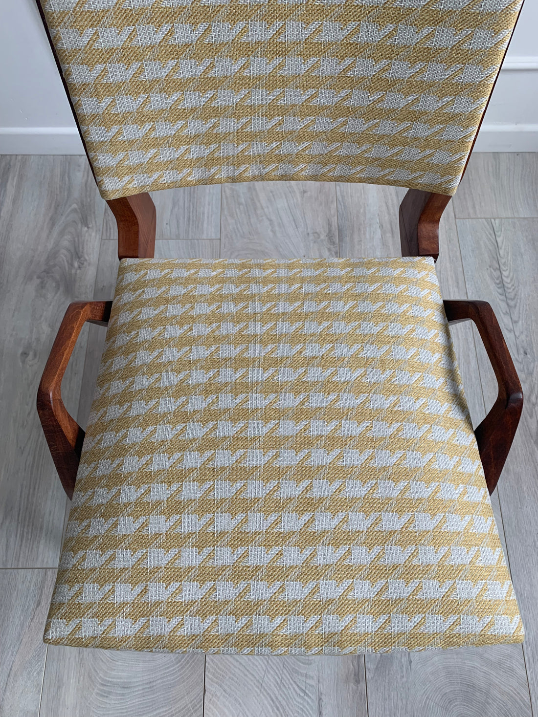 Suite de 4 chaises Maurice Pré