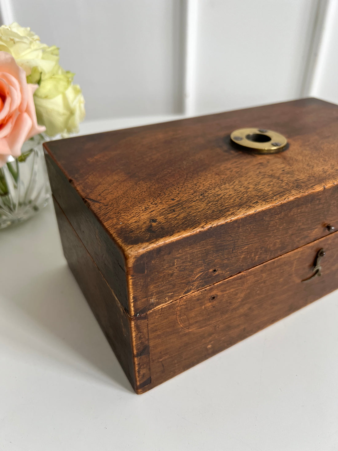 Boîte ancienne anglaise bois et laiton