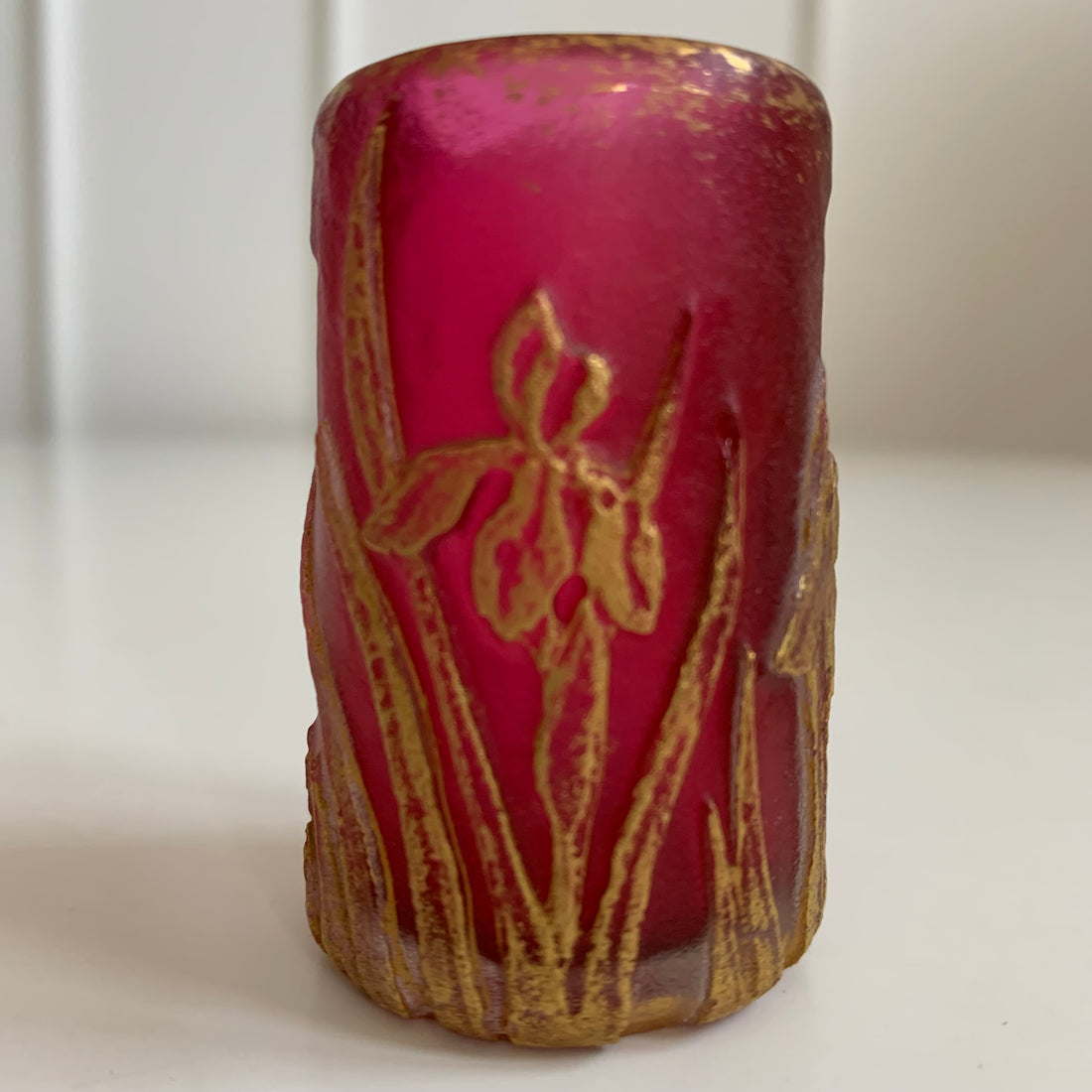 Vase miniature Daum Nancy aux iris