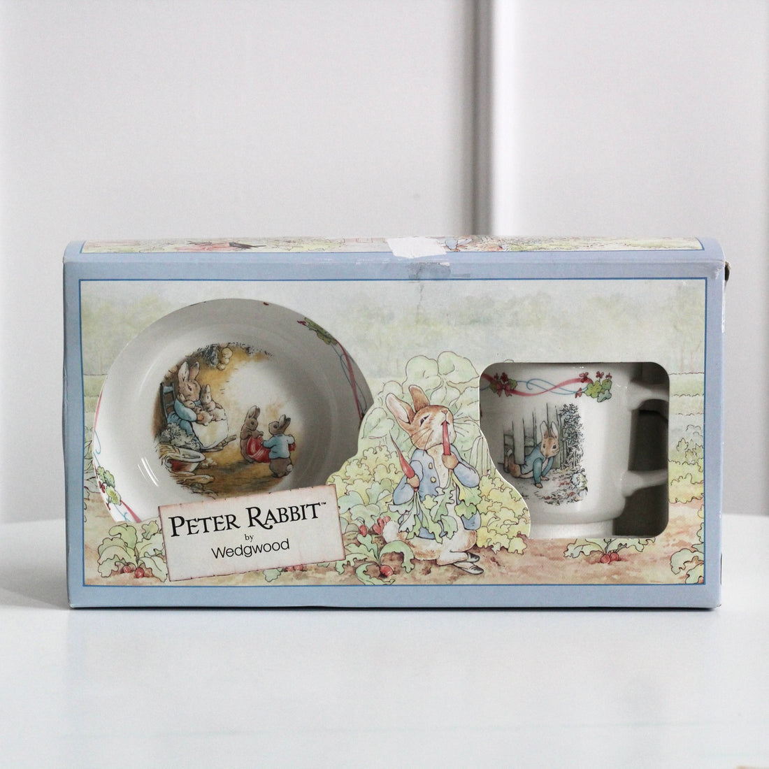 Coffret tasse et bol Peter Rabbit par Wedgwood