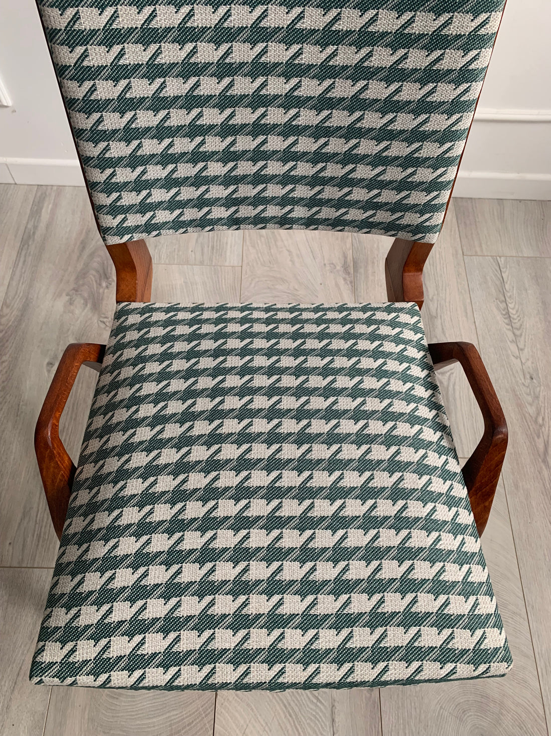Suite de 4 chaises Maurice Pré