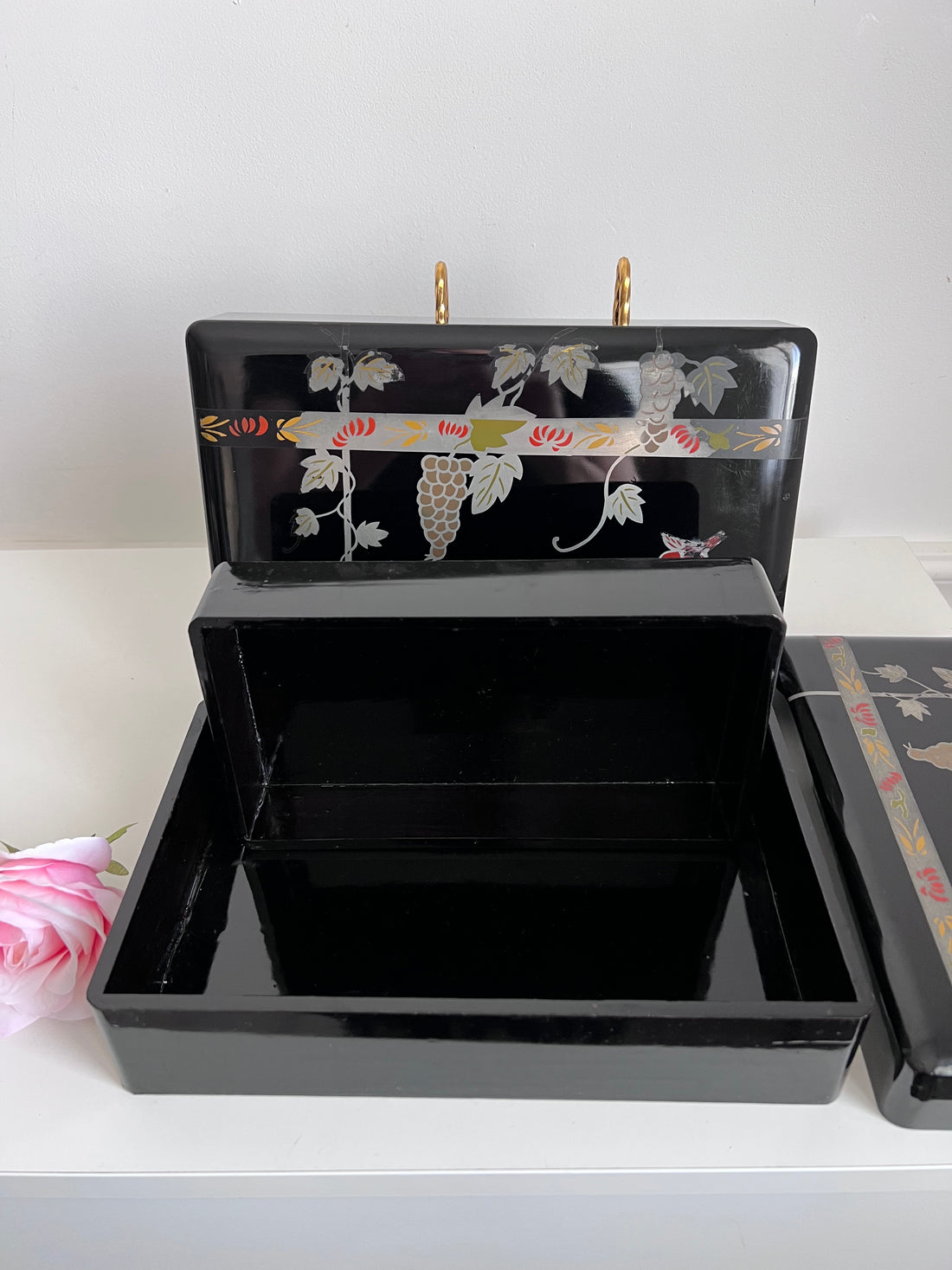Paire de boîtes laquées gigognes Art Déco - Japon - 1950