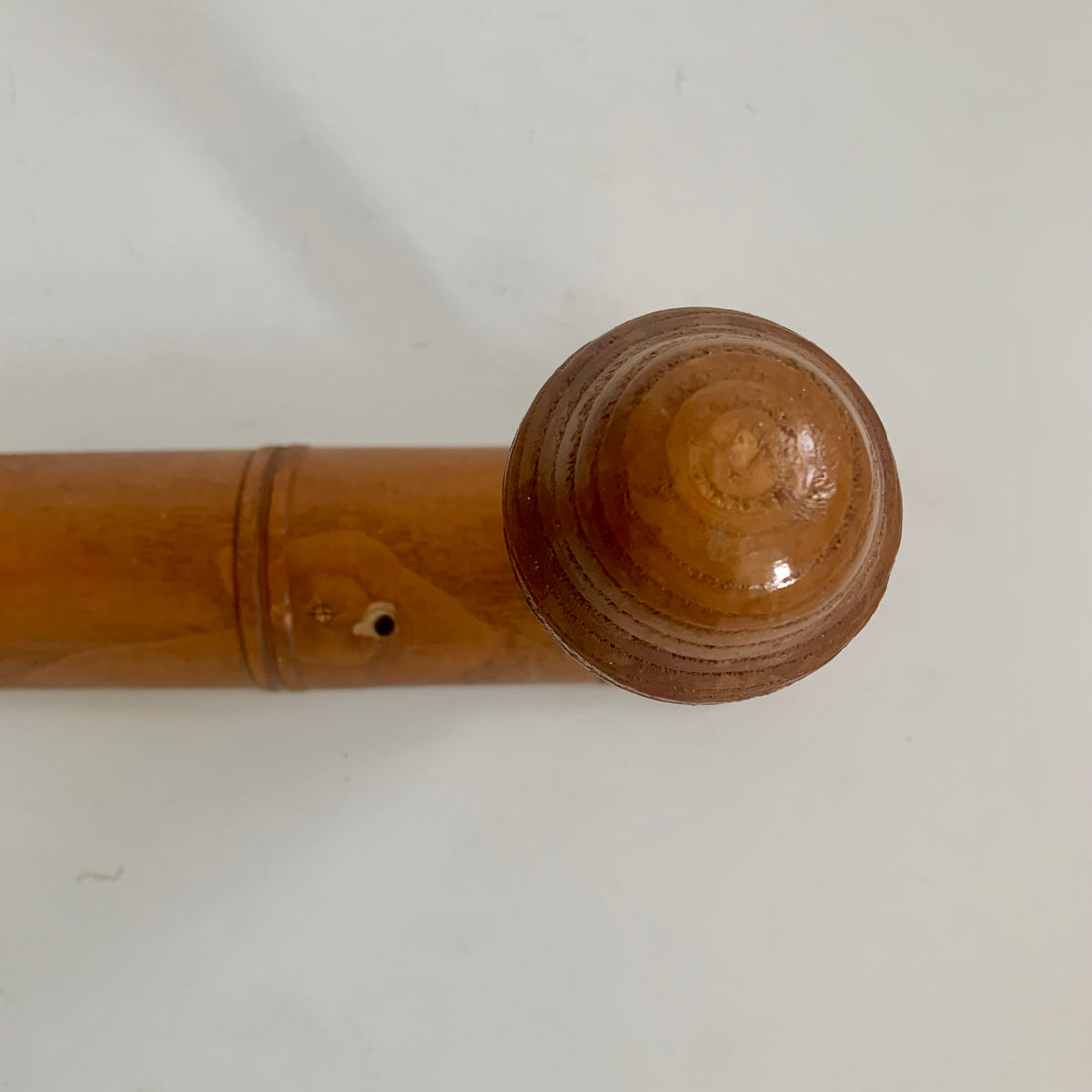 Patère 1900 en bois tourné