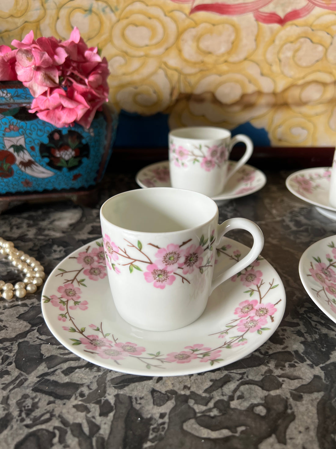 Service 8 tasses Porcelaine de Paris (Limoges)
