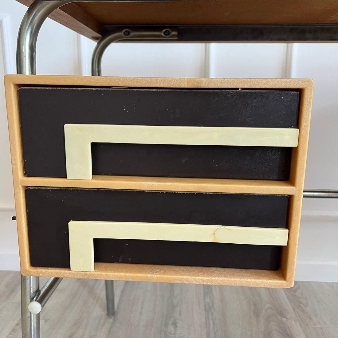 Bureau Pierre Guariche années 60 (livraison incluse)