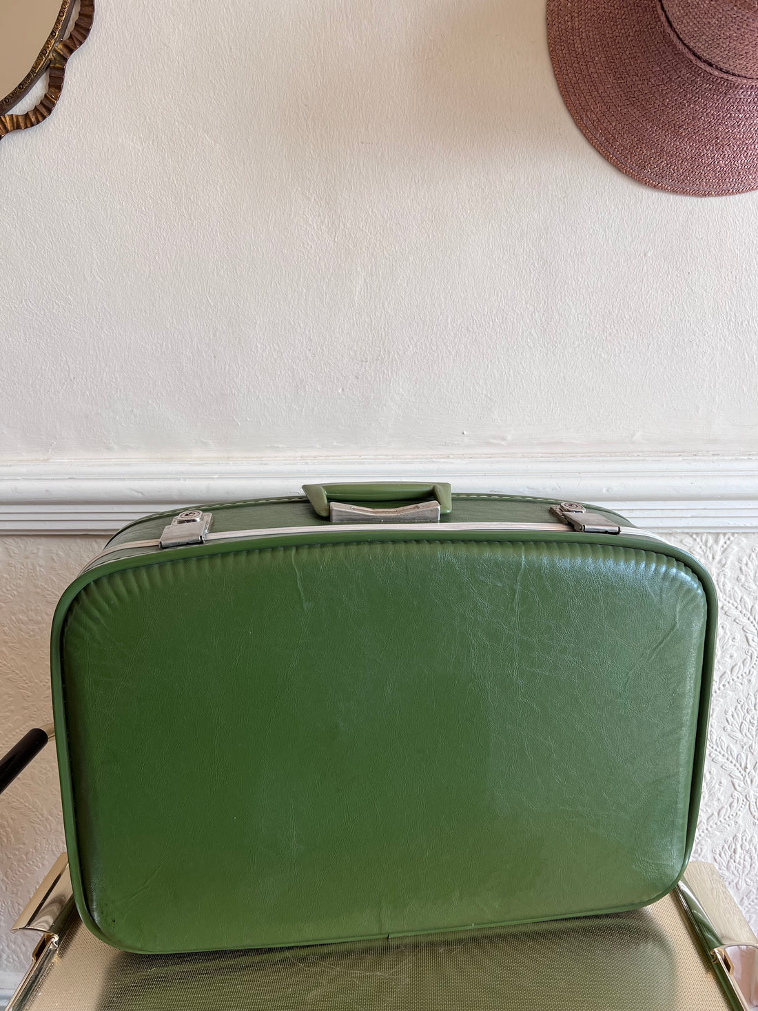 Ensemble de voyage anglais gigogne 1960