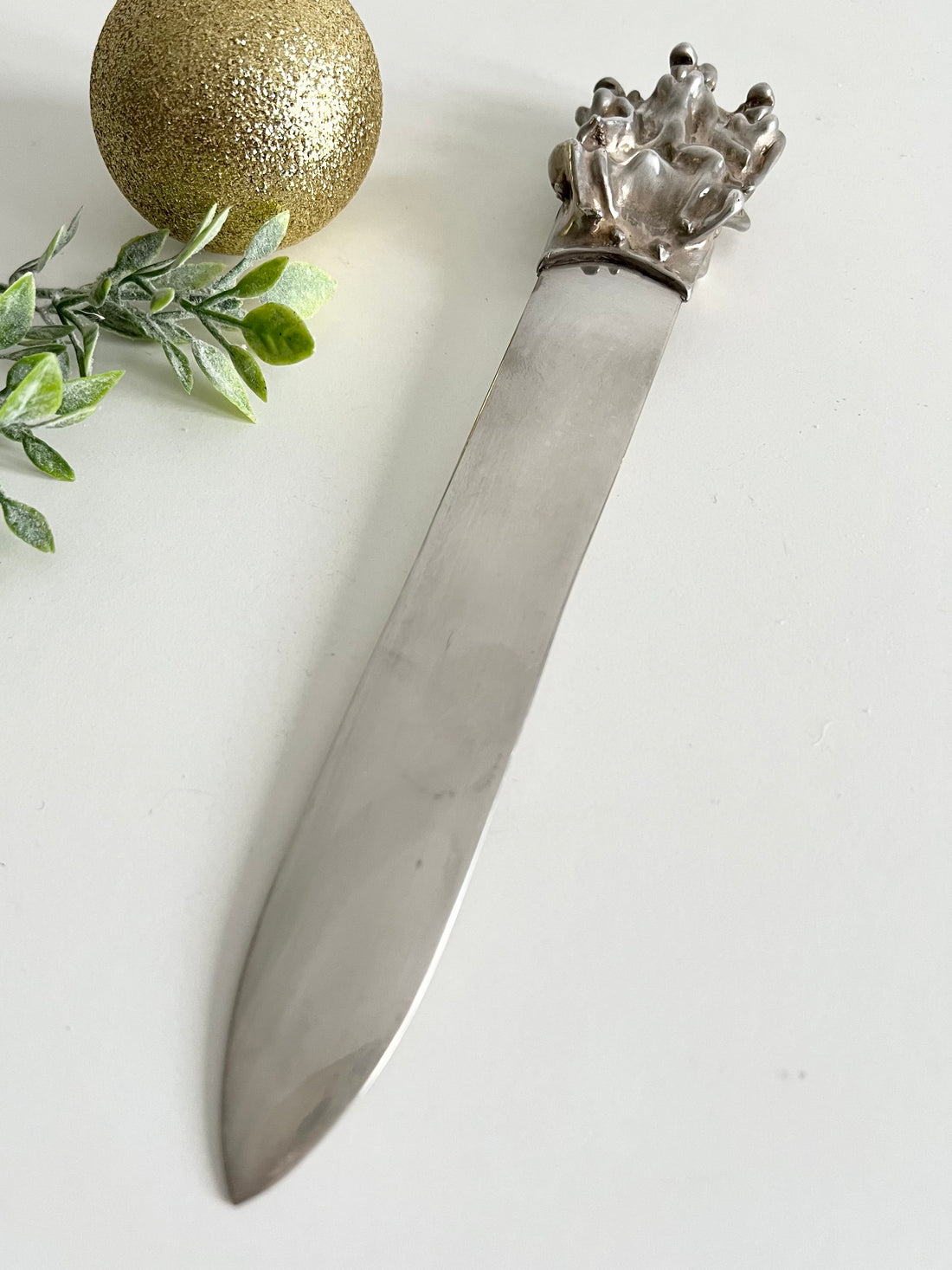 Coupe-papier Jean Filhos pour Christofle "Cariatides" 1974