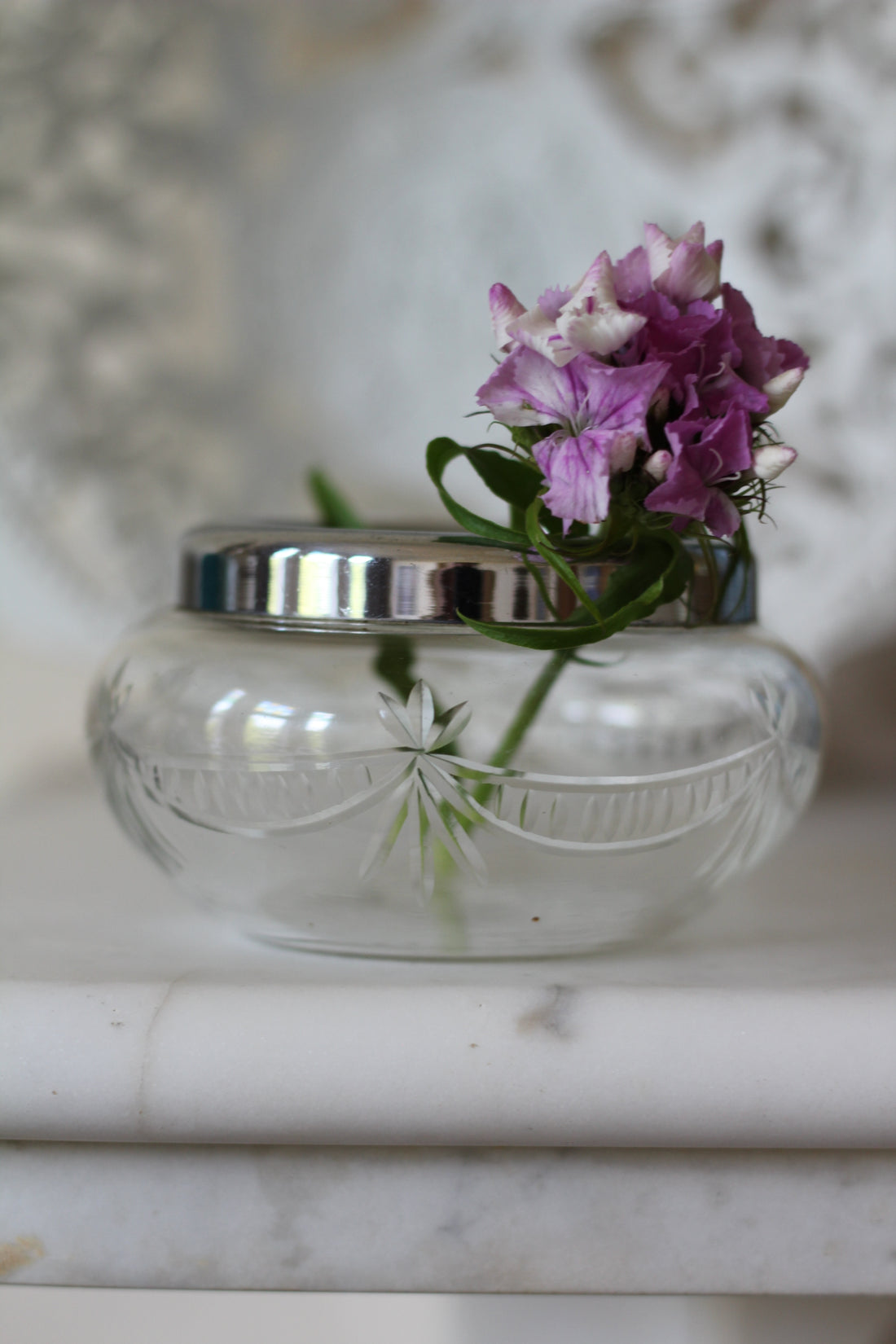 Vase anglais aux étoiles