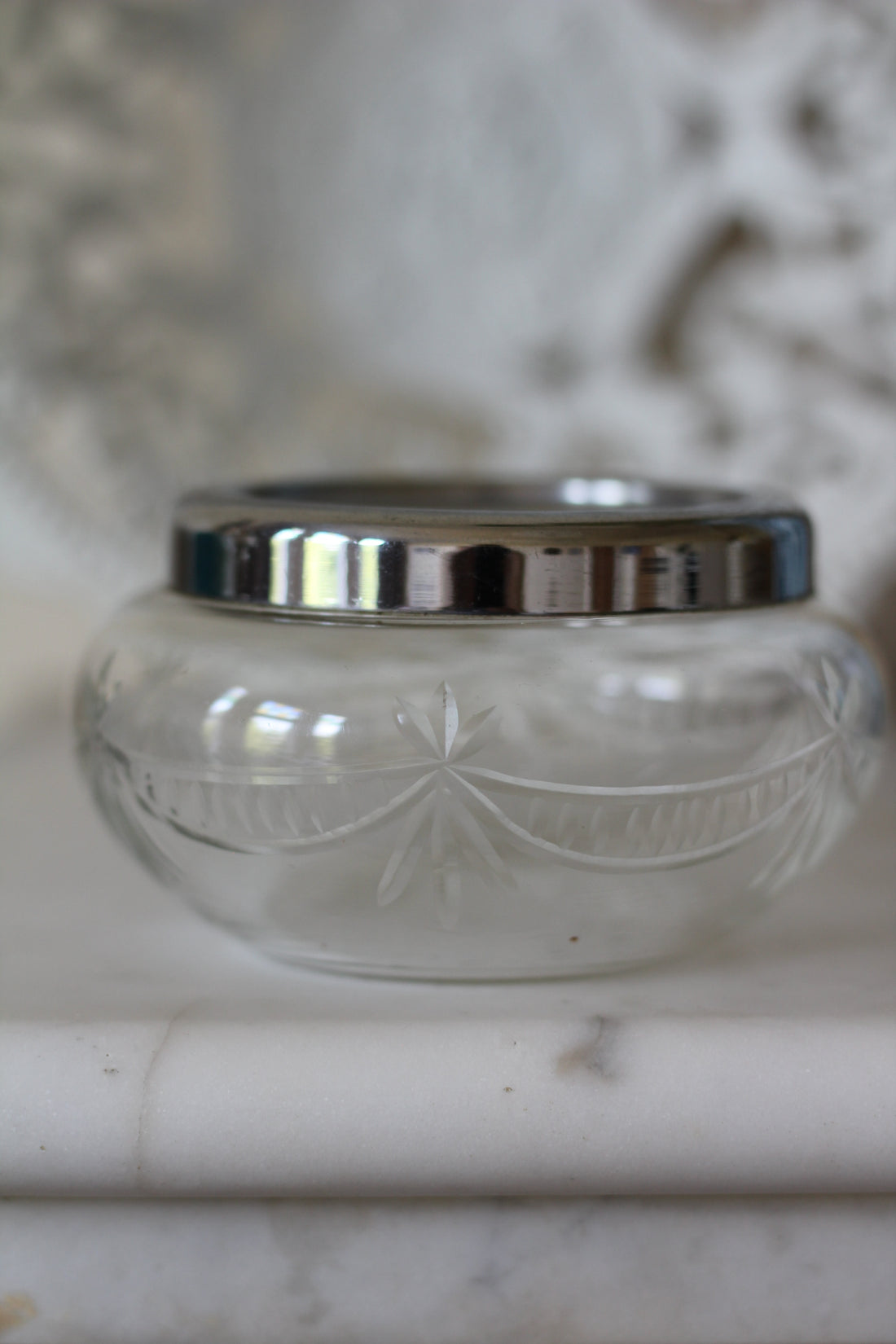 Vase anglais aux étoiles