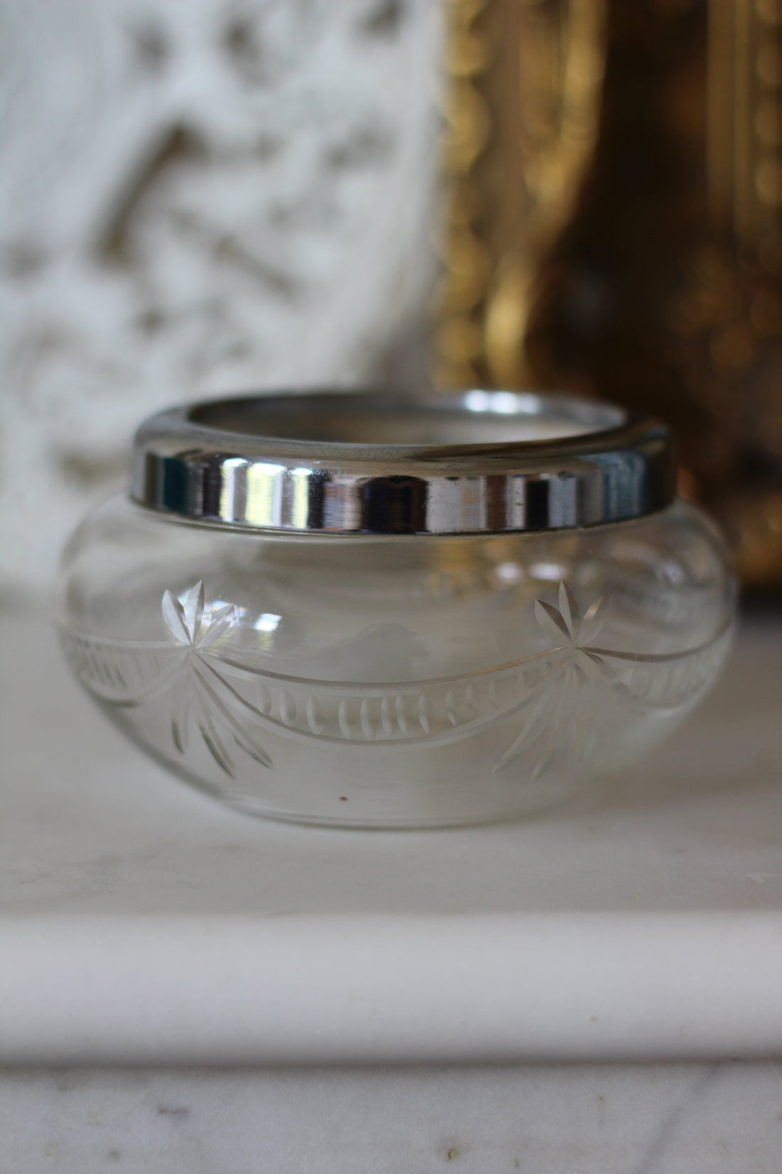 Vase anglais aux étoiles