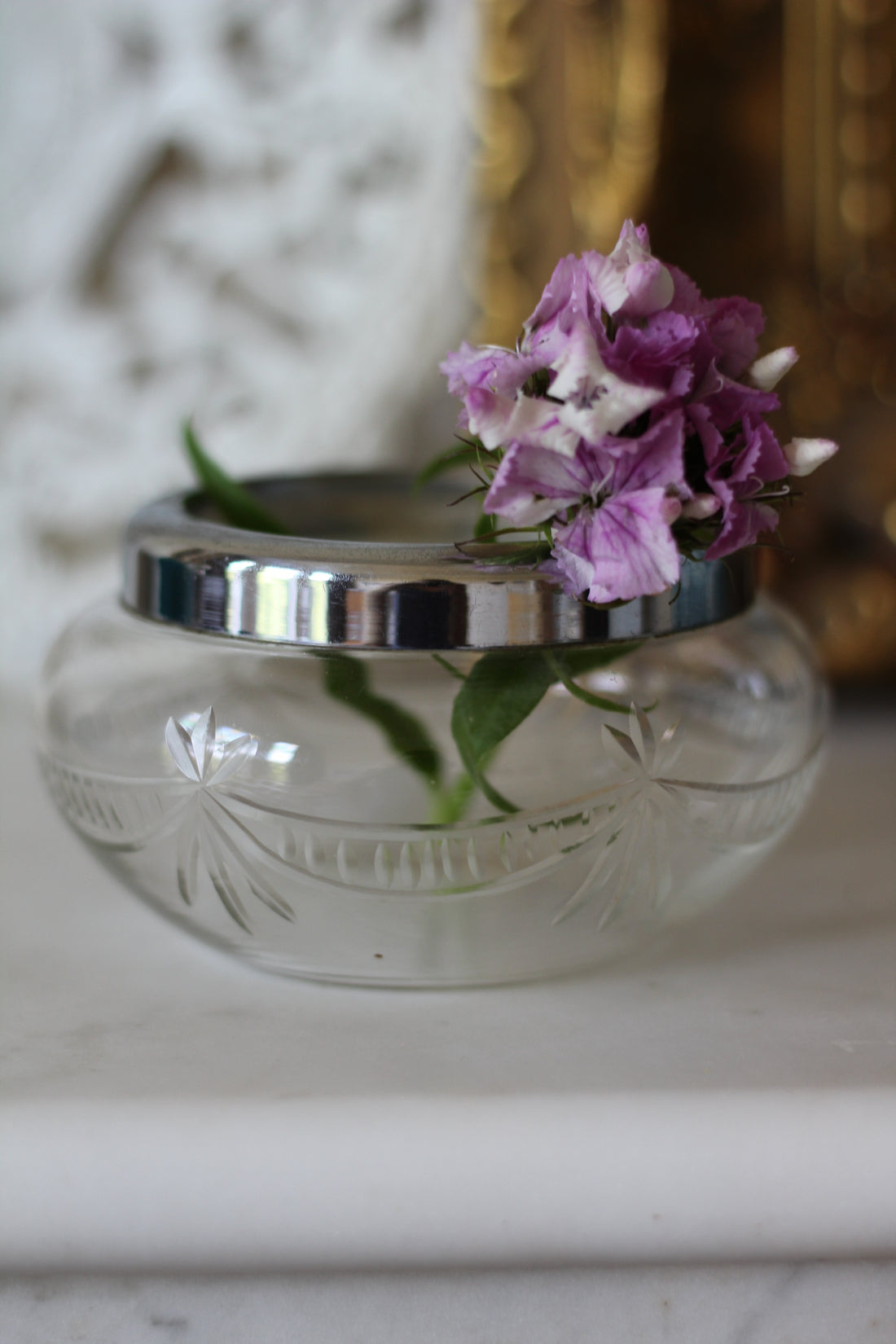 Vase anglais aux étoiles