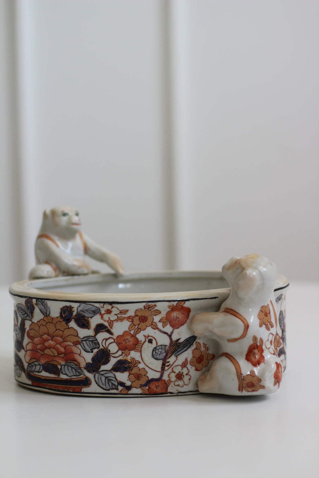Jardinière zoomorphe Imari - Japon, époque Meiji, 1880-1900
