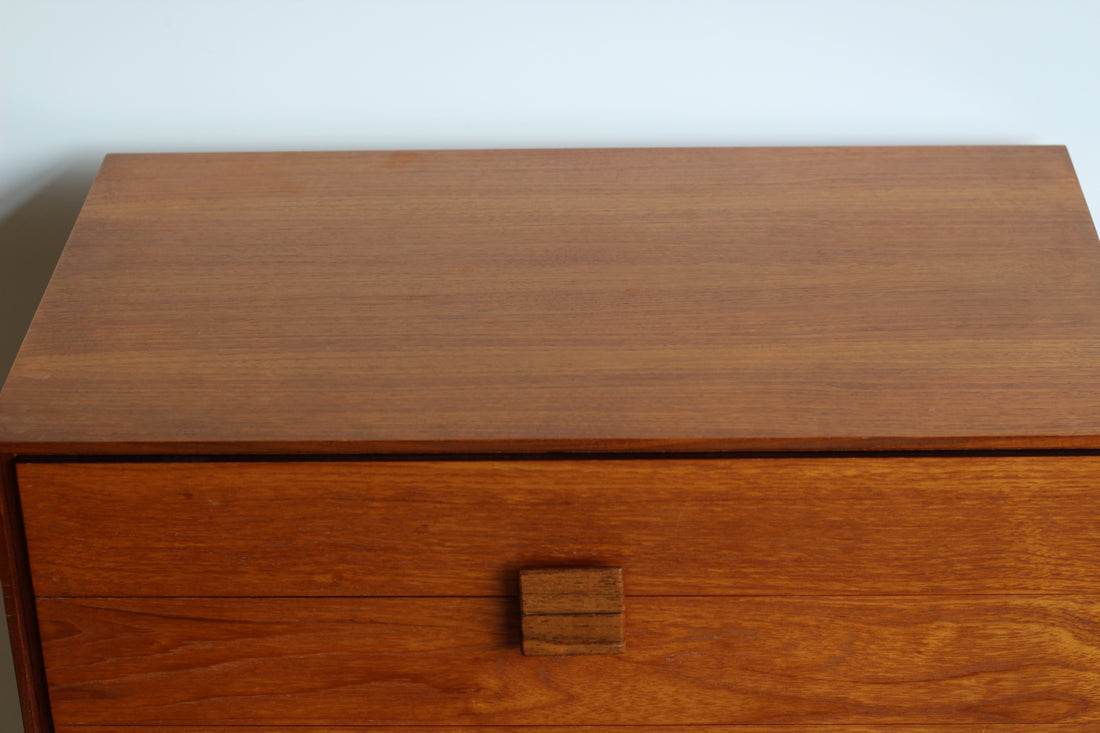 Commode scandinave GPlan en teck