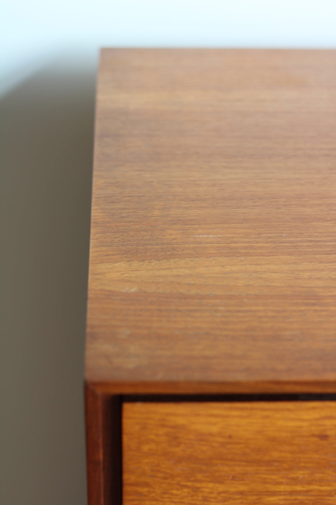 Commode scandinave GPlan en teck