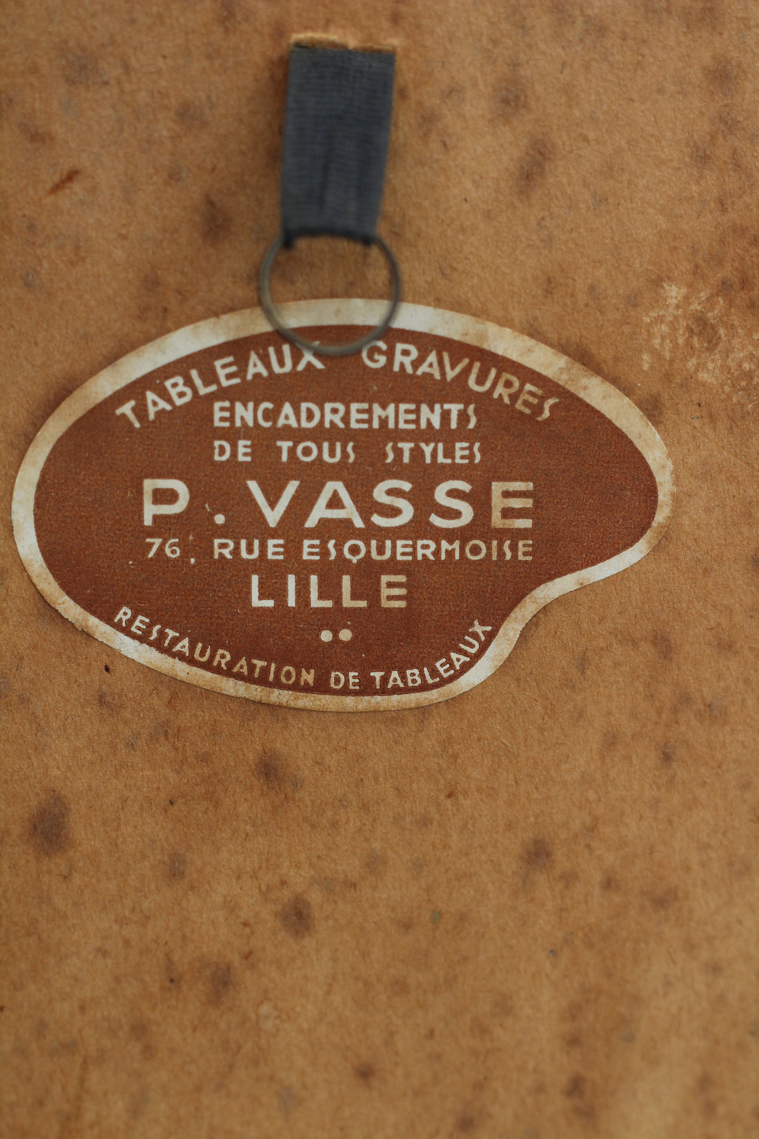 Gravure aux papillons dans son cadre doré - 1957