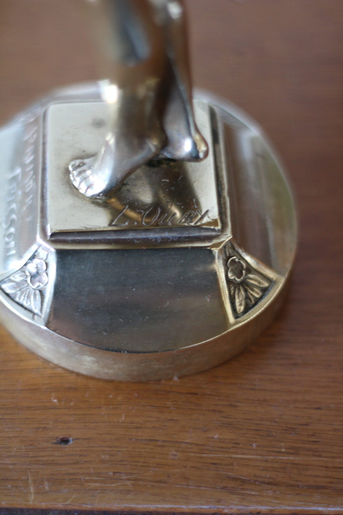 "Premier frisson" - bronze doré Art Nouveau signé Louis Oury, vers 1900