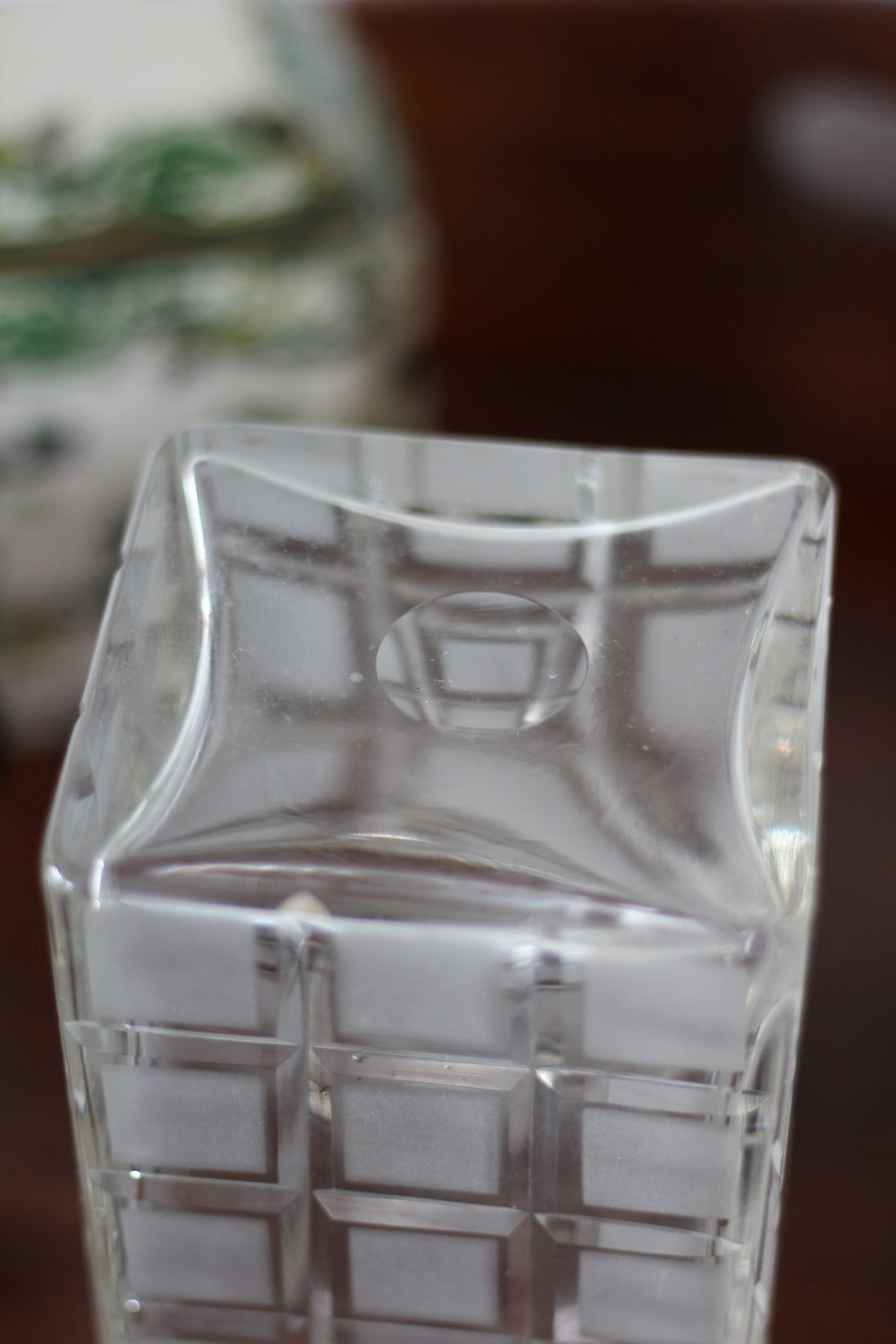 Carafe anglaise en cristal taillé damier - Angleterre, années 1930-1950