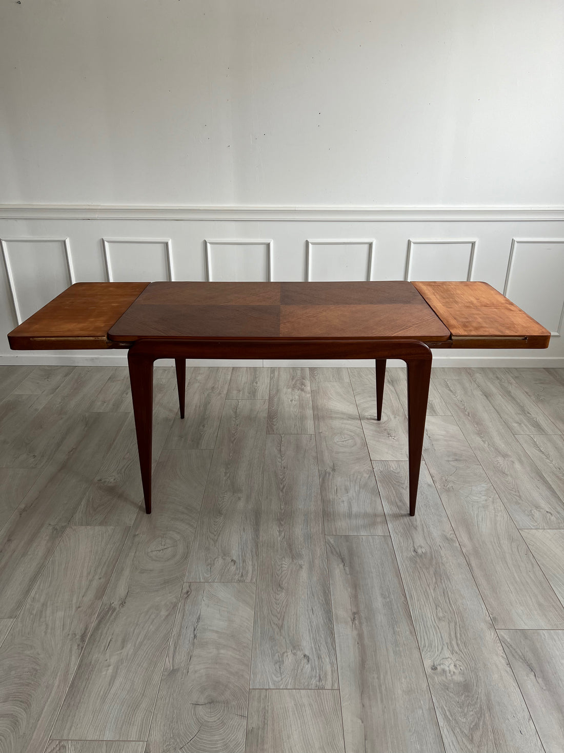 Table des années 50 à rallonges